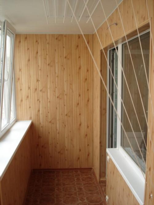 Чем обшить балкон внутри недорого. Материал для отделки балкона внутри дешево и красиво