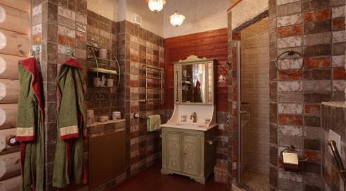 Укладка плитки в ванной в деревянном доме. Плитка ванной комнаты в деревянном доме на плавающих направляющих 11