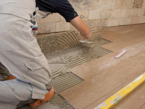 Подложка под плитку на деревянный пол. Дерево и керамика – почему их нежелательно совмещать?