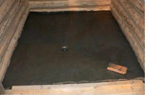 Плитка в деревянном доме. Изготовление бетонного основания пола в деревянном срубе