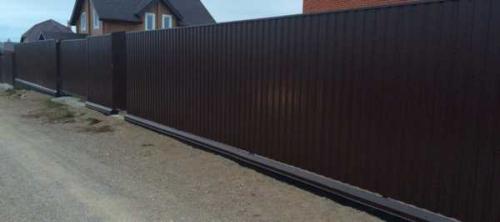 Какие современные материалы для заборов самые доступные и красивые. Материалы для изготовления изгородей