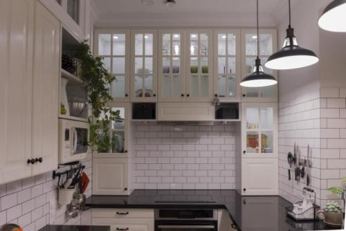 Чем заменить фартук на кухне вместо плитки. Что такое фартук и для чего он нужен на кухне 31 Чем заменить фартук на кухне вместо плитки. Что такое фартук и для чего он нужен на кухне 31