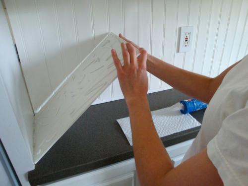 Панели под плитку для кухни. Виды пластиковой плитки