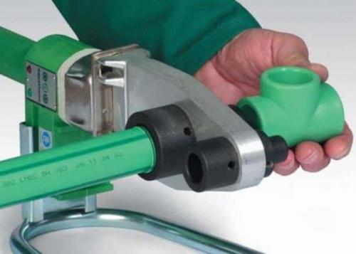 Монтаж водопровода из полипропиленовых труб своими руками. Подготовка к монтажу полипропиленовых труб 05 Монтаж водопровода из полипропиленовых труб своими руками. Подготовка к монтажу полипропиленовых труб 05