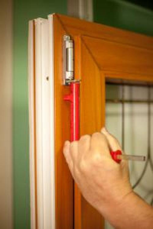 Замена петель на пластиковых окнах. Классификация петель для пластиковых окон 05