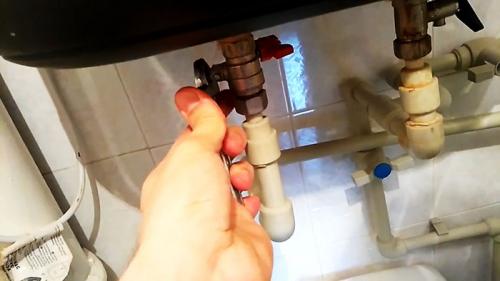 Кран шаровый муфтовый полнопроходной: основные характеристики и преимущества 04 Кран шаровый муфтовый полнопроходной: основные характеристики и преимущества 04