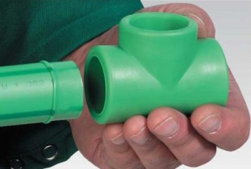 Соединение полиэтиленовых труб фитингами. Особенности монтажа