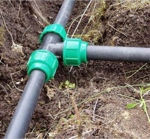 4 способа монтажа ПНД труб своими руками. Монтаж труб ПНД для водоснабжения своими руками 02