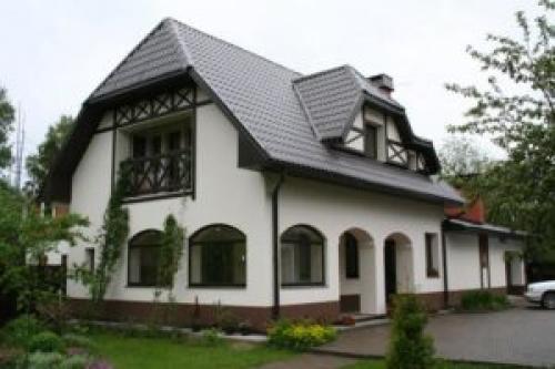 Какие материалы наиболее устойчивы к погодным условиям для наружной отделки фасадов. Виды облицовки фасадов домов