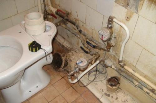 Как расчеканить чугунный патрубок без разогрева. Начало и последовательность ремонта