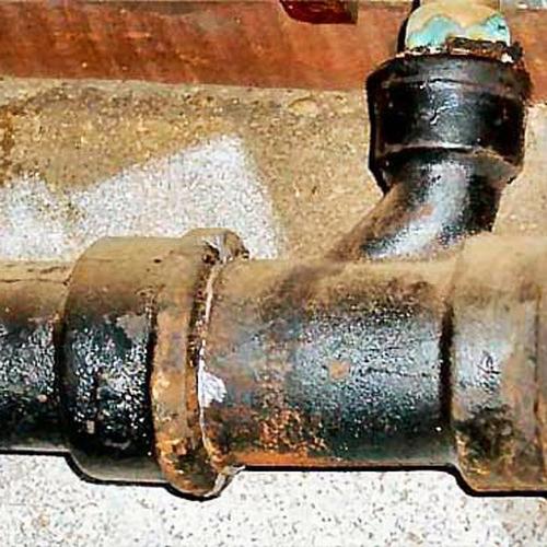 Как разобрать канализационные чугунные трубы. Демонтаж чугунной канализации: разбор, расчеканка