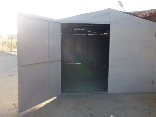 Гаражи для дачи. Какой гараж строить. Как выбрать место