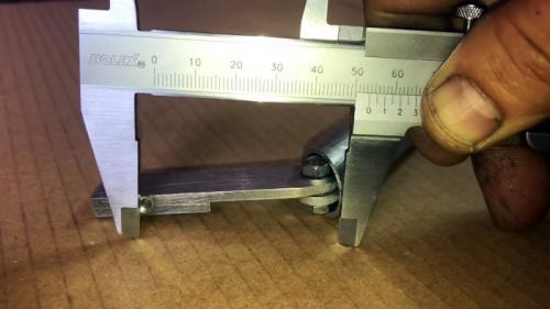 Как соединить две трубы под 90 градусов. Процесс соединения труб без сварки