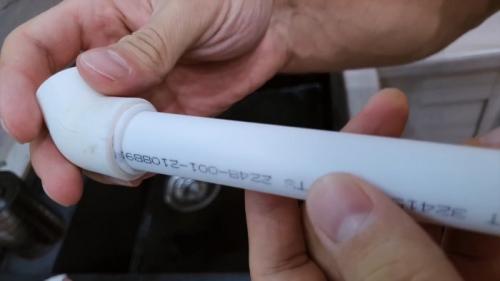 Соединение полипропиленовых труб без сварки. Процесс соединения полипропиленовых труб и фитингов без сварки