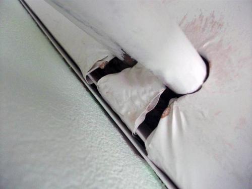 Обвод-заглушка для труб пвх декоративный. Частые ошибки при обходе труб натяжными потолками