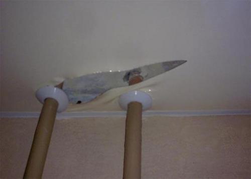 Обвод-заглушка для труб пвх декоративный. Частые ошибки при обходе труб натяжными потолками