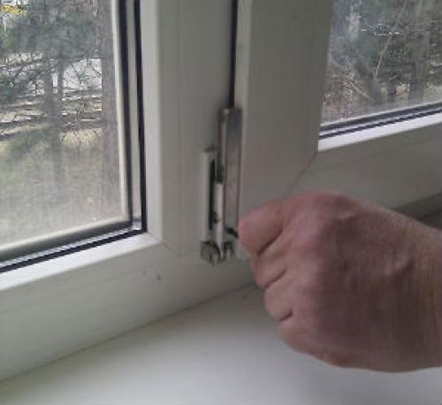 Можно ли вд 40 смазывать пластиковые окна. Чем смазывать пластиковые окна для увеличения их срока службы