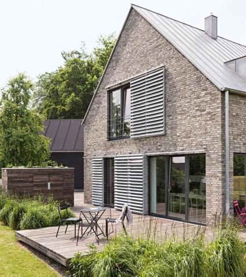 Из чего строить стены дома. Оцилиндрованное бревно 02