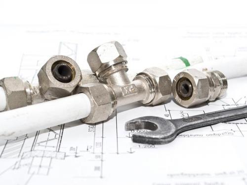 Как соединить металлопластиковые трубы с металлическими. Соединение металлопластиковых труб – технологии и нюансы + Видео