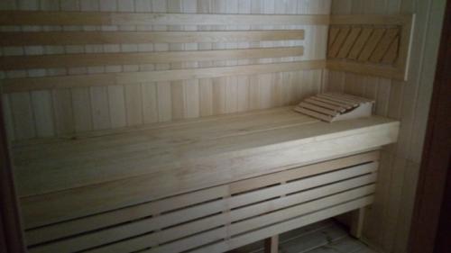 Бюджетная баня на даче своими руками. Отличная бюджетная баня 6*4 всего за месяц своими руками.