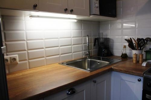 Из чего сделать фартук на кухне своими руками. Лучший фартук для кухни: 150 идей в 2022 году 09 Из чего сделать фартук на кухне своими руками. Лучший фартук для кухни: 150 идей в 2022 году 09