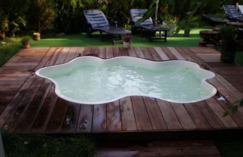 Какие особенности необходимо учитывать при проектировании бани с бассейном. Уточняем параметры бассейна