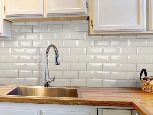 Чем заменить фартук на кухне так. Требования к фартуку 01 Чем заменить фартук на кухне так. Требования к фартуку 01