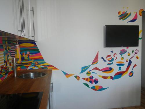 Как покрасить кухонный фартук из мдф. Кухонный фартук: какой краской можно обновить?