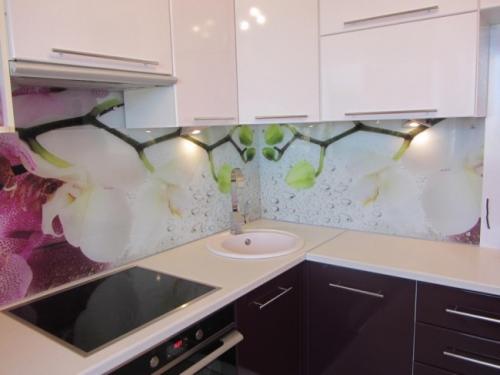 Как крепить фартук на кухне. Установка кухонного фартука из панелей МДФ, ПВХ, плитки, стекла, мозаики 08