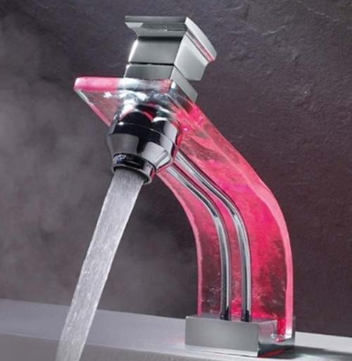 Какой смеситель лучше хром или латунь. КАКОЙ ПРЕДПОЧЕСТЬ МАТЕРИАЛ