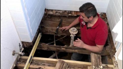 Ремонт пола в квартире с деревянными перекрытиями на 1 этаже. Способы реставрации деревянных полов в «хрущевке» 08