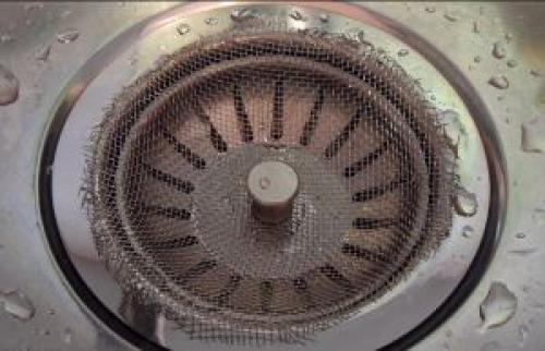 Чем промыть канализационные трубы от жира в домашних условиях. Причины и признаки засоров канализационных труб