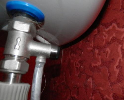 Пластиковые краны для воды, как перекрыть. Как поменять кран под давлением: как быстро и просто произвести замену поломавшегося крана