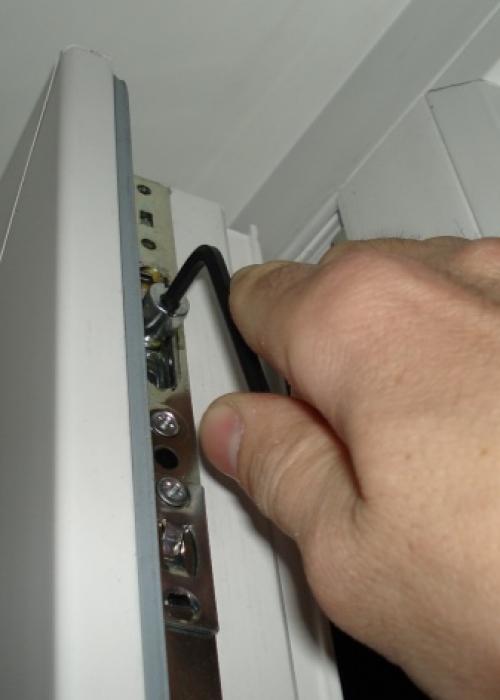 Название фурнитуры для пластиковых окон. Виды фурнитуры для пластиковых окон 03 Название фурнитуры для пластиковых окон. Виды фурнитуры для пластиковых окон 03