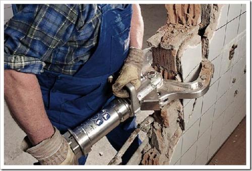 Демонтаж стяжки в квартире. Как правильно демонтировать стяжку 02