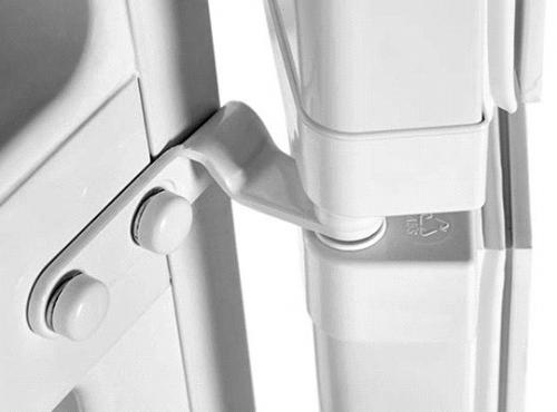 Как поменять петли на холодильнике. Инструкция для двухкамерного холодильника