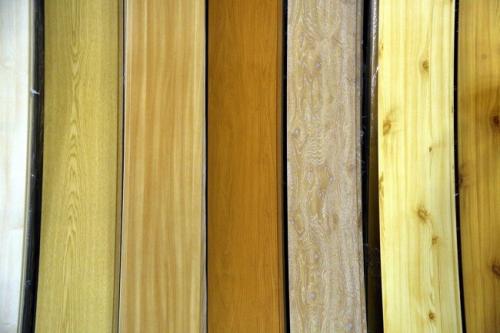 Панели на стену вместо обоев. Отделка стен панелями: виды и особенности материалов