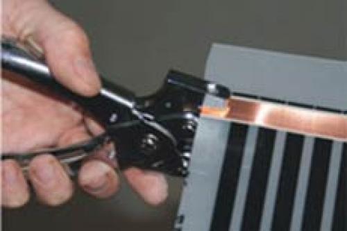 Монтаж теплого пленочного пола. Пленочный теплый пол: обзор, схема подключения, монтаж 02 Монтаж теплого пленочного пола. Пленочный теплый пол: обзор, схема подключения, монтаж 02