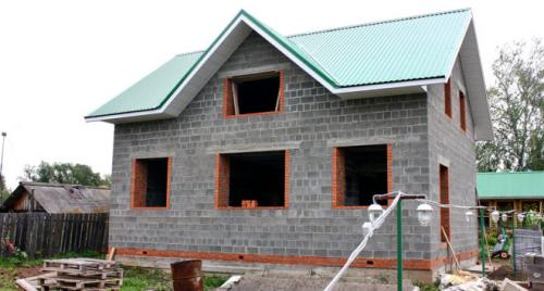 Самый дешевый дом для постоянного проживания. Из чего построить самый дешевый дом