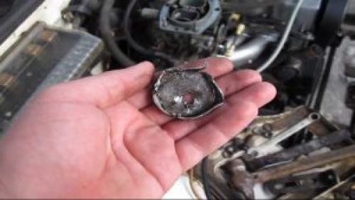 Что такое заглушка в машине. Антифриз или тосол течет через заглушку: замена заглушки в блоке двигателя своими руками