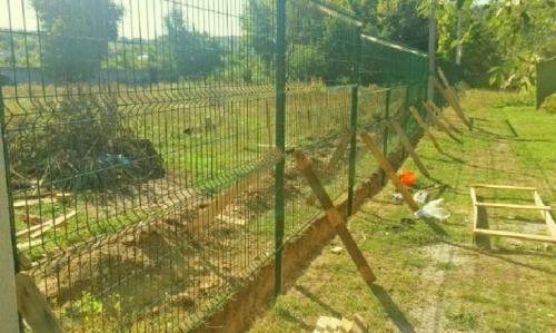 Забор из 3d сетки своими руками. Что такое гиттер сетка, ее виды