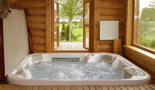 Баня под одной крышей с бассейном. Проект бани с бассейном: особенности комплекса, требования, примеры