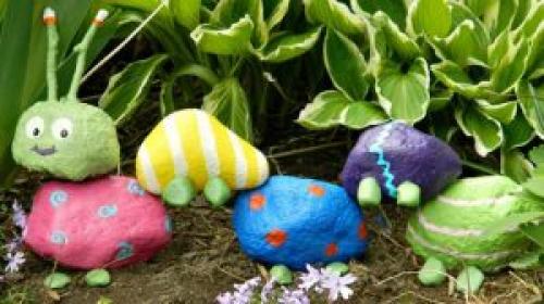 Поделки своими руками из всякой всячины для дачи. Поделки для сада своими руками (фото)