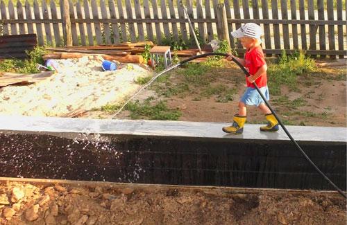 Создание долговечной садовой дорожки из бетона: советуем и объясняем 01