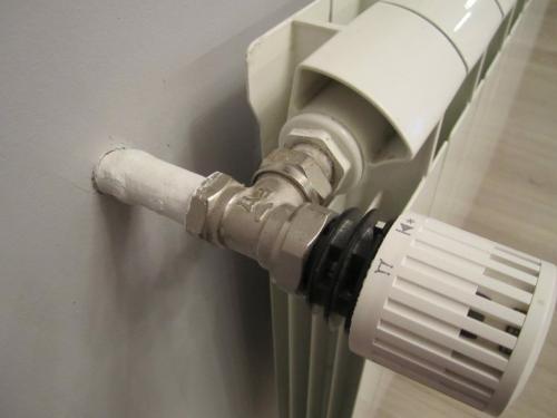 Краны для пластиковых труб. Особенности конструкции ПВХ крана Все разновидности запорно-регулирующей арматуры имеют похожее строение, которое включает в себя корпус, уплотнитель, регулирующий и управляющий механизм. 01 Краны для пластиковых труб. Особенности конструкции ПВХ крана Все разновидности запорно-регулирующей арматуры имеют похожее строение, которое включает в себя корпус, уплотнитель, регулирующий и управляющий механизм. 01