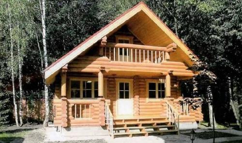 Баня-гостевой дом из бревна. Особенности деревянных построек