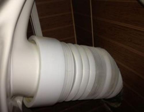 Соединение унитаза с канализацией из пластиковых труб. Соединение унитаза с канализационной трубой