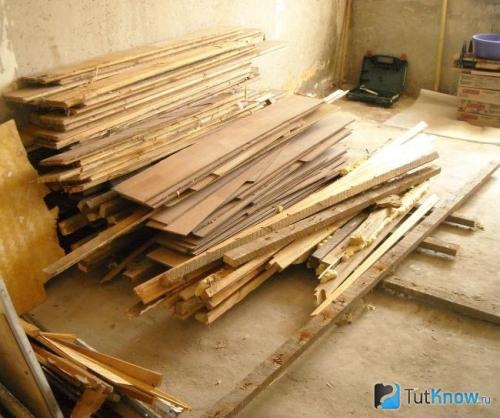 Демонтаж деревянного пола в квартире своими руками. Когда необходим демонтаж деревянного пола 01