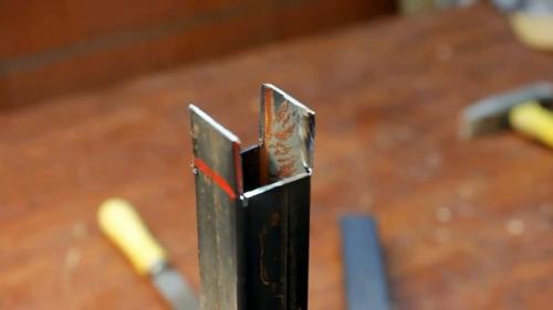 Как соединить профильную трубу между собой без сварки. Процесс соединения профильных труб