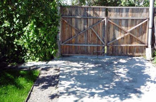 Технология укладки тротуарной плитки на песок с цементом своими руками. Укладка тротуарной плитки своими руками: пошаговая инструкция 09